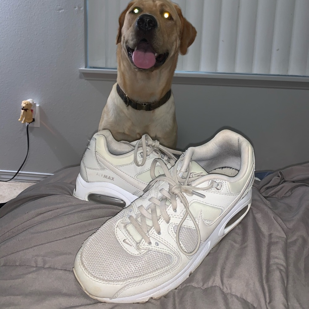 Off White Air Max Ones. Size Women 8 (US)